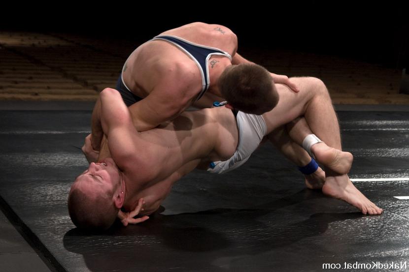 15P Christian Owen pins down Lexx Scott and fucks him senseless