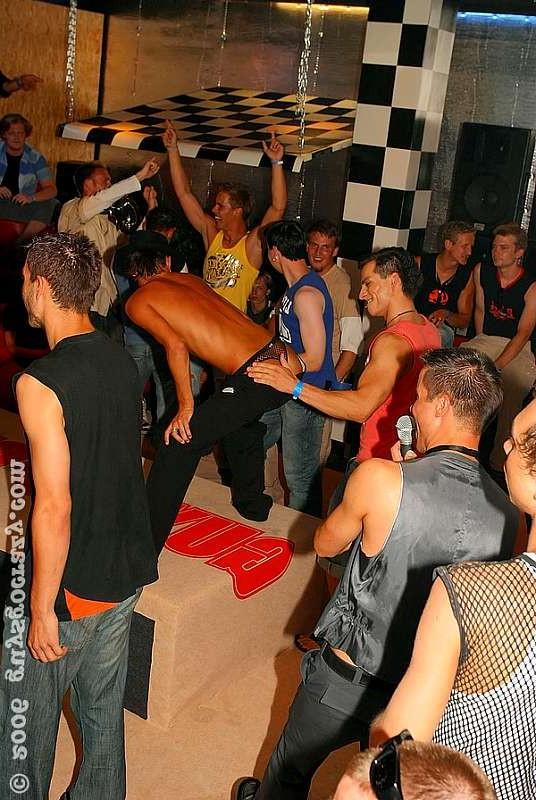 20P Gay guys fighting for a taste of malestrippers dick at an orgy