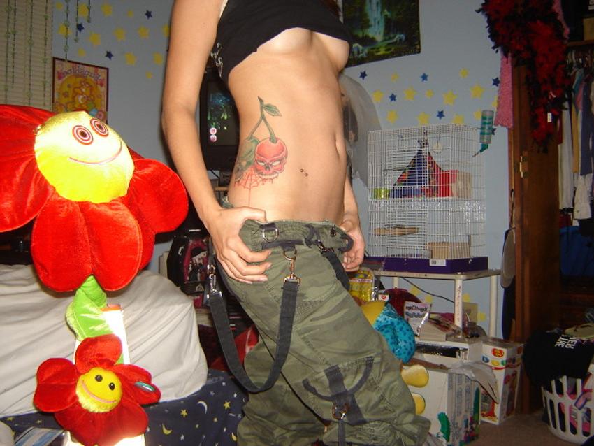 15P Sexy emo teen posing