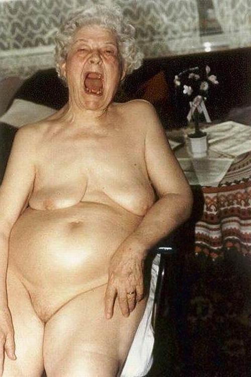 16P very old grannies shows their wrinkled bodies