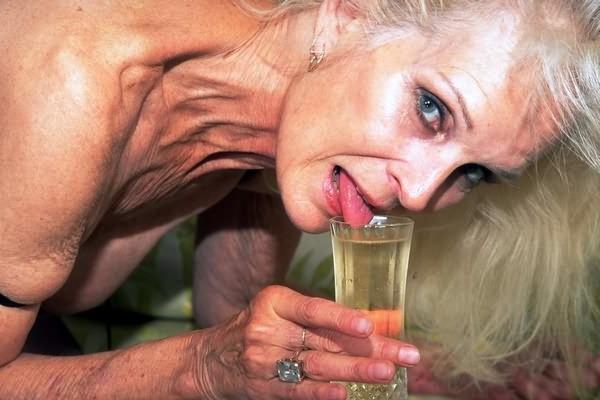 20P Vigorous granny