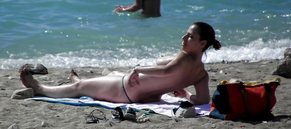 25P Greek whores