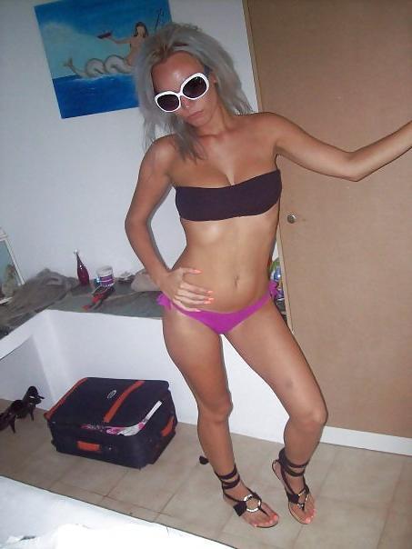 25P Greek whores