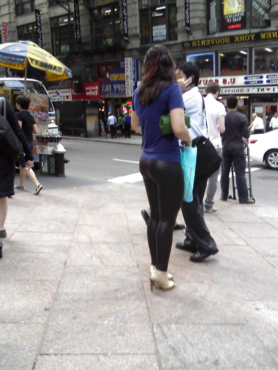 25P Candid Ass