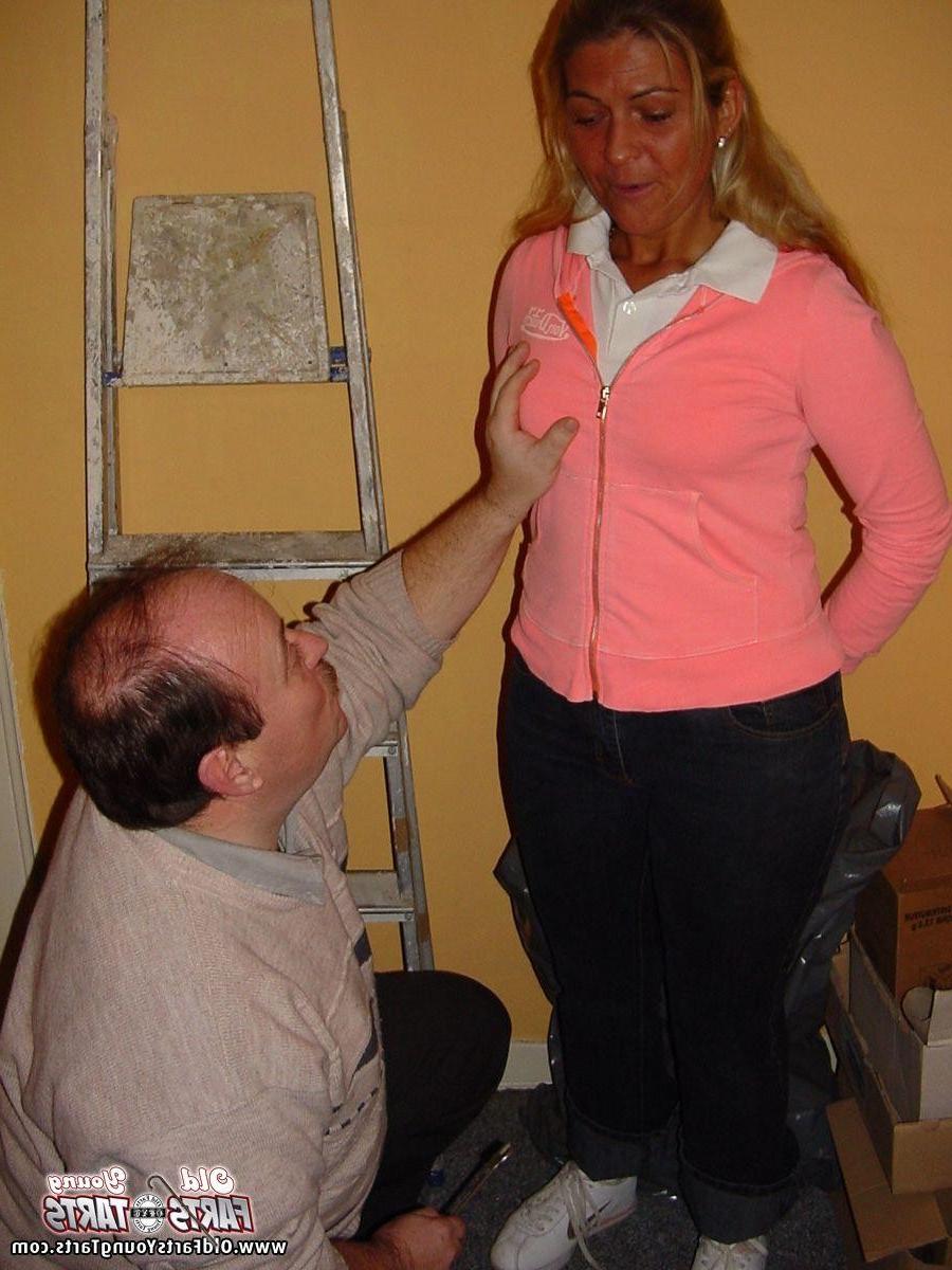 12P Chubby blonde wifey fucked hard by a horny fat grandpa