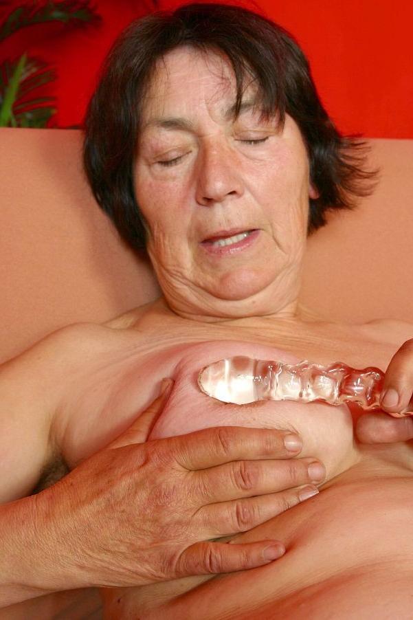 16P Grandma is toying hairy cunt