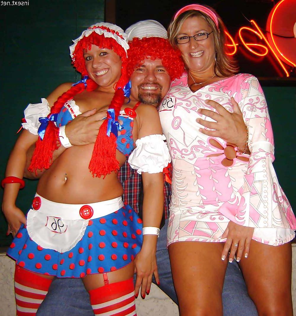 15P Wilde Gruppenparty