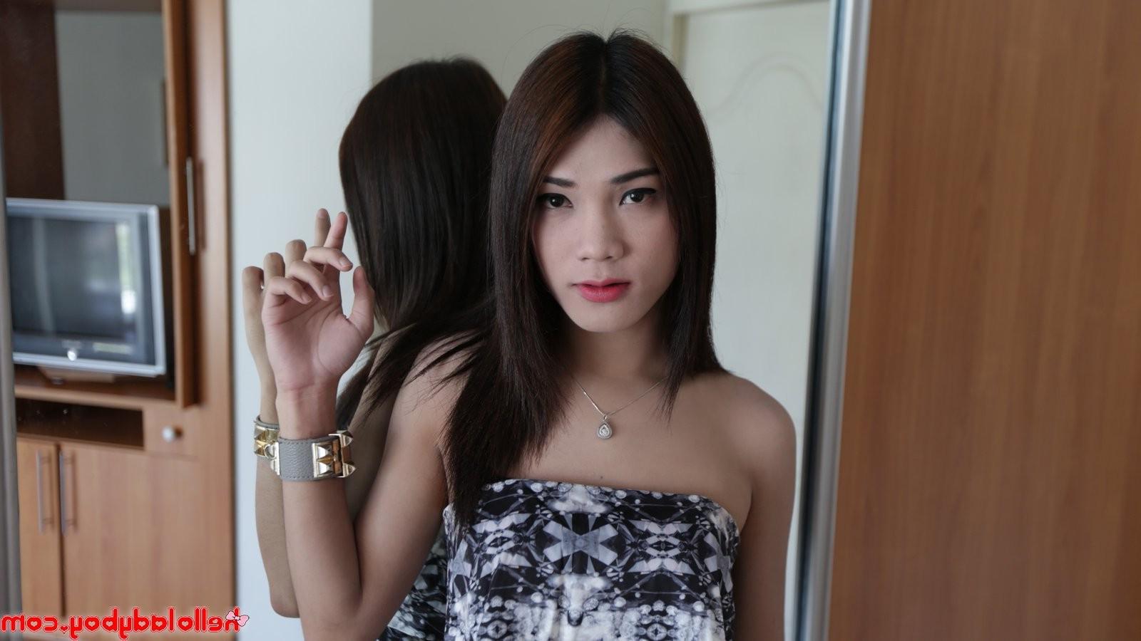12P Sexy Thai ladyboy sucks the cock of her white tourist frien