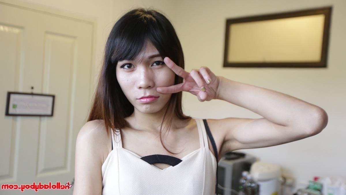 12P Flatchested Thai Ladyboy cant get enough white cock 