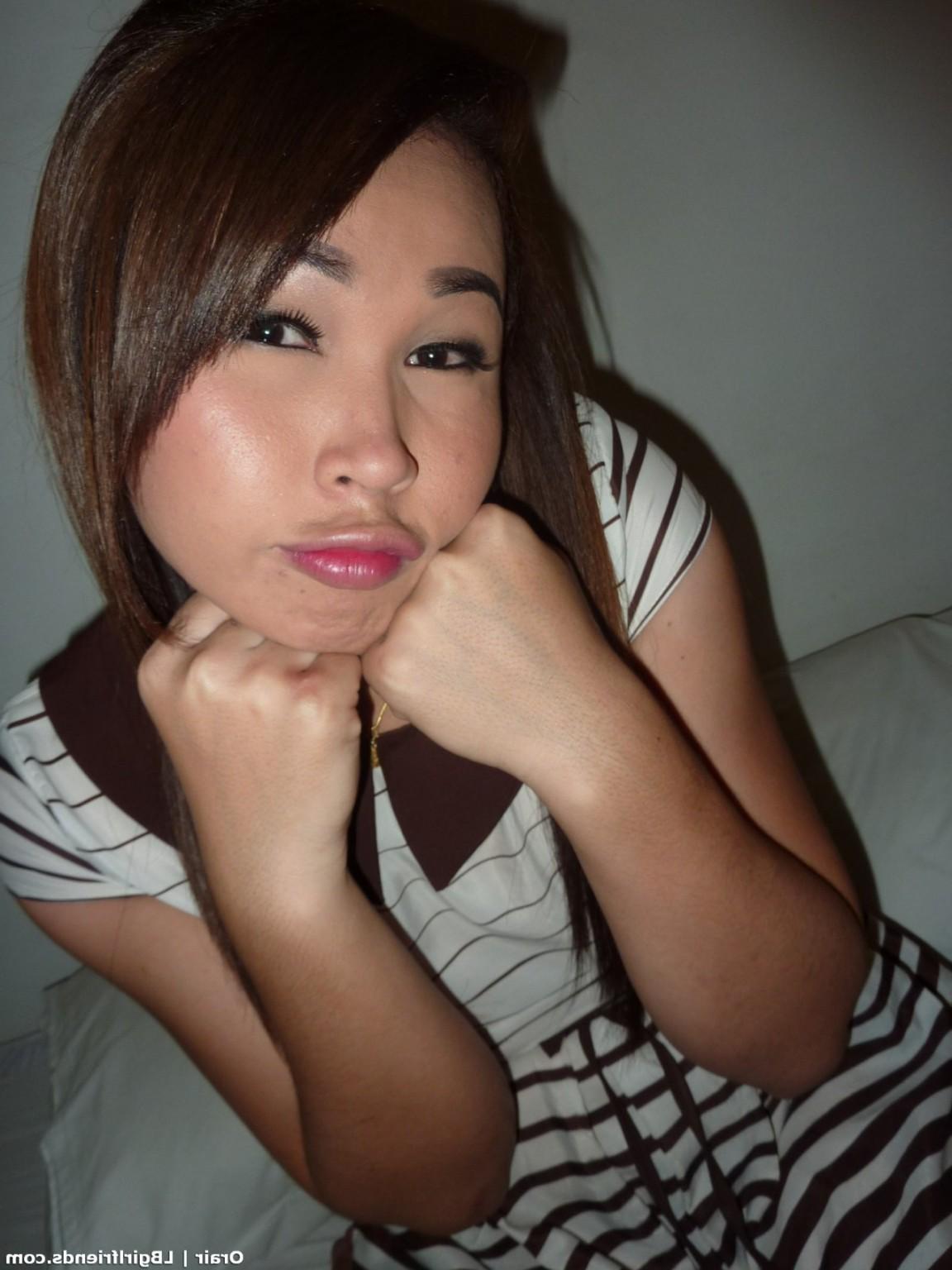 15P Sweet Ladyboy Girlfriend exposing her cock shemale babe flashes