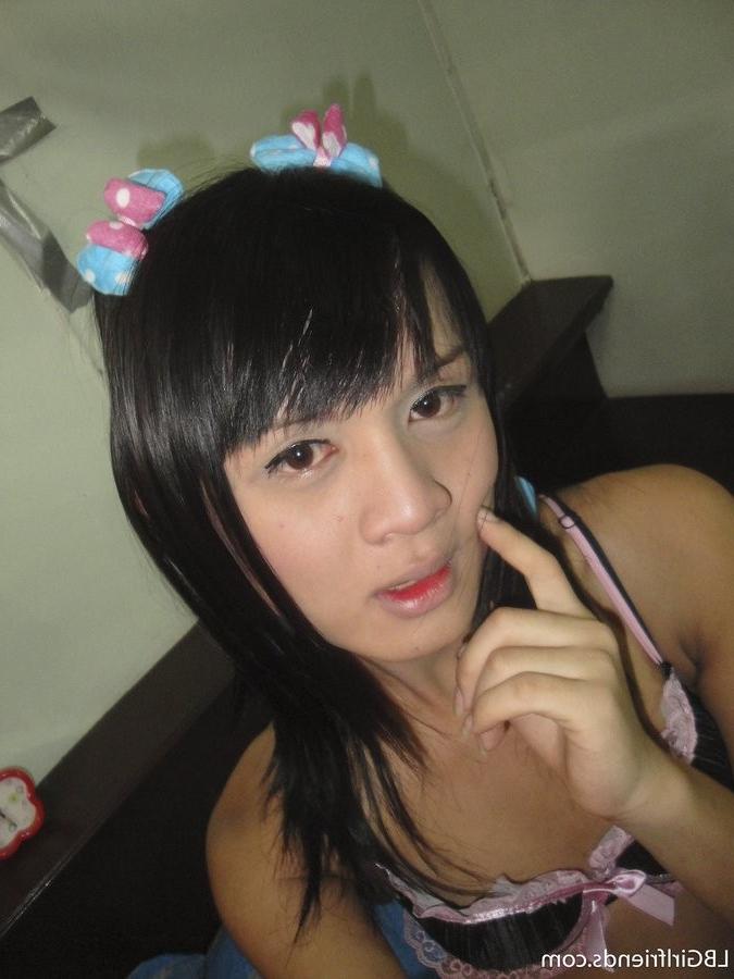 16P Petite Amateur Asian Ladyboy In Lingerie With Her Toy