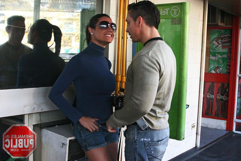 16P Hot tranny gets banged at a gas station