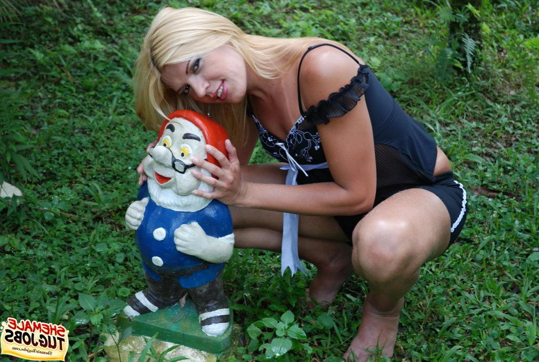 11P Horny blonde shemale having some fun.