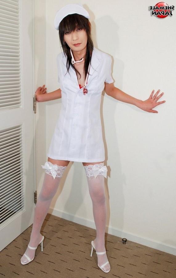 15P Japanese Shemale Nurse Loses Her Outfit And Showers