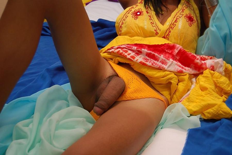 15P Well Hung Asian Tgirl Mint Shows Off Her Famous Cock