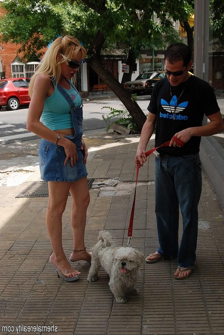 12P Blonde ladyboy stretches butts to be heavily pounded