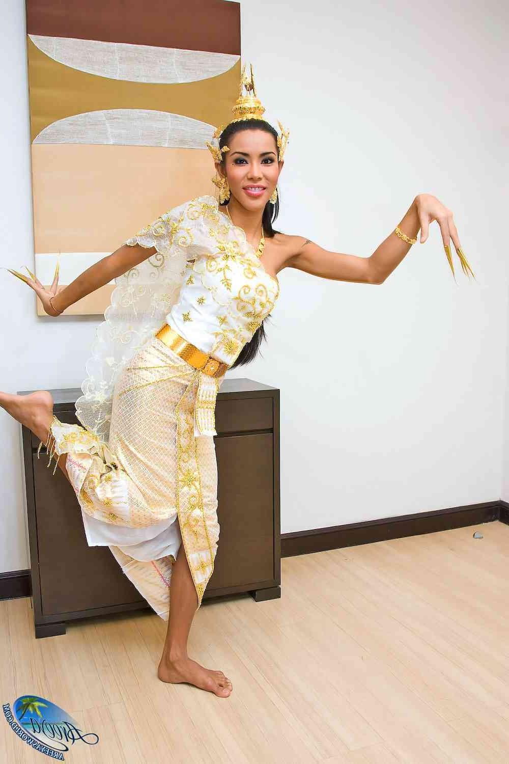 16P Areeya dressed up and stripping
