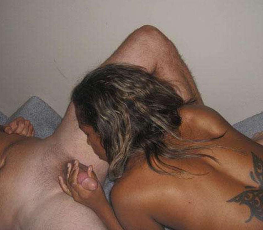 16P Pictures of bitches sucking cocks like popsicles