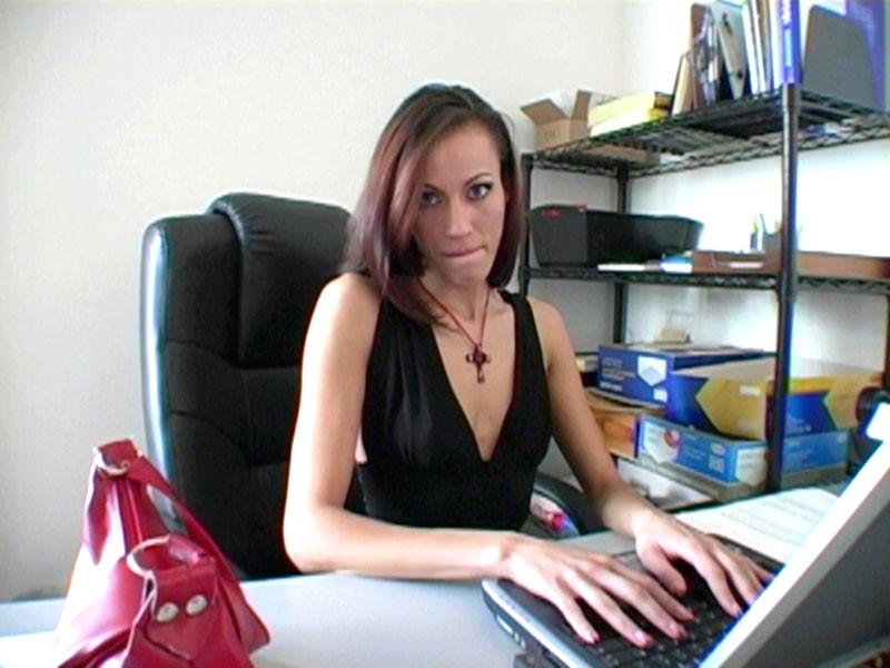 16P Slim obedient latina secretary giving rimjob and getting boned
