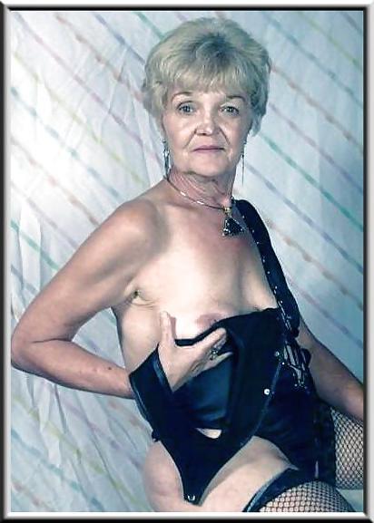 25P MaTuRe ( GraNNy ) M!X 12