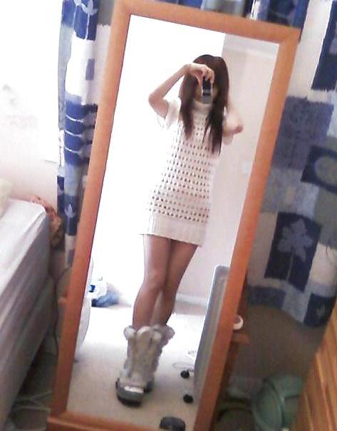 25P Non Nude