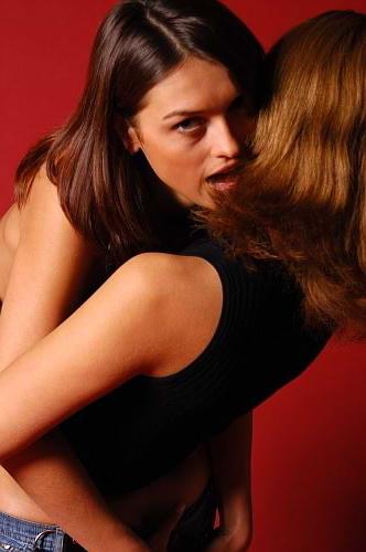 20P Sweet lesbian babes grinding mounds