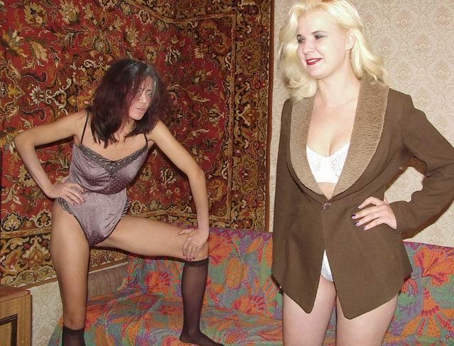 15P Lesbian amateurs going wild
