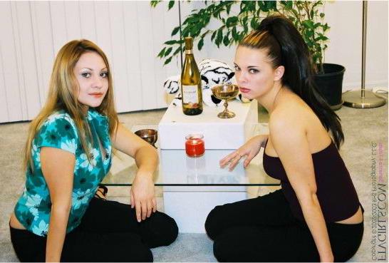 20P lesbian couple touching and rubbing