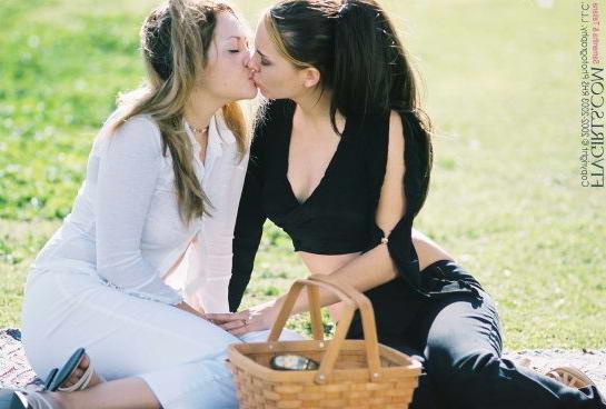 20P lesbian couple touching and rubbing