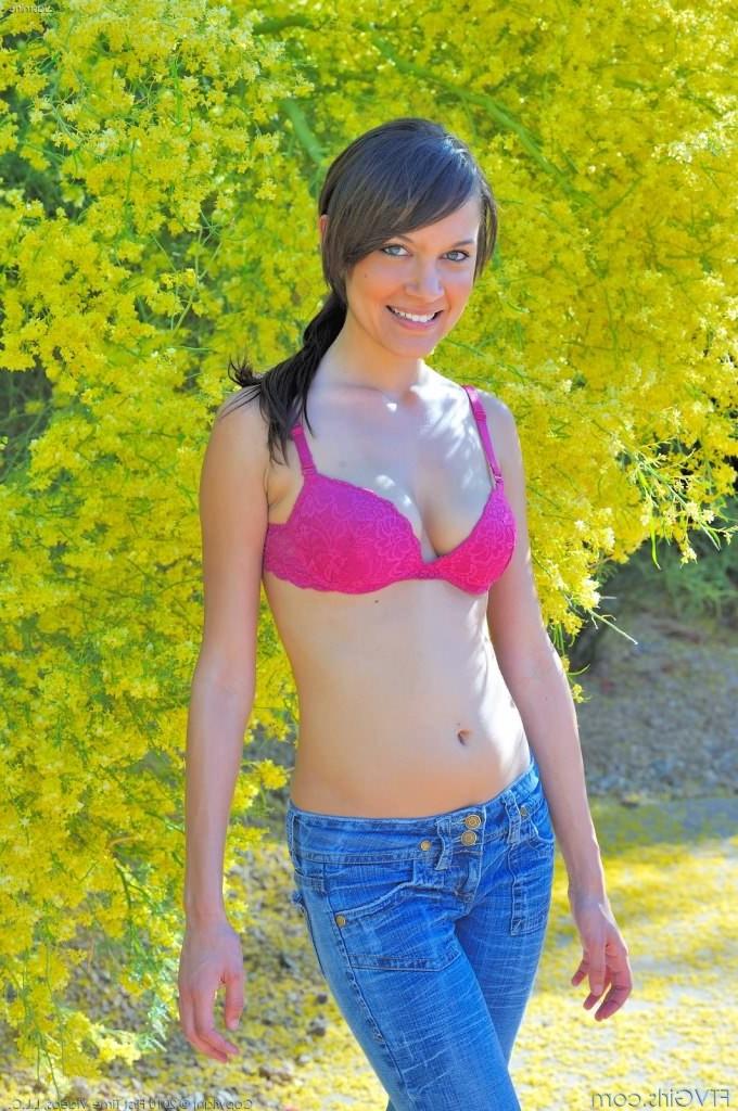 16P Cute brunette babe rubbing her hot tits and toying her pussy