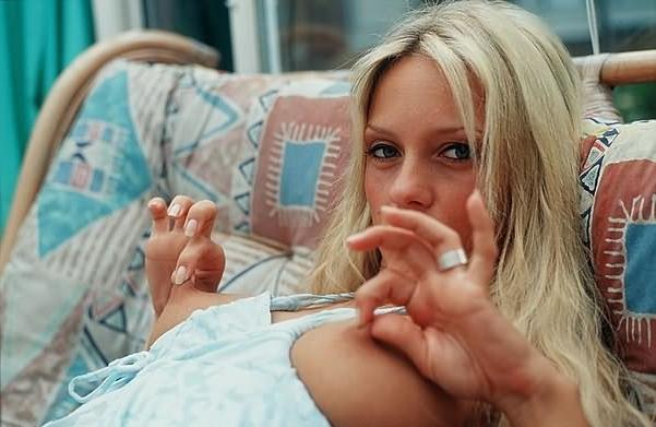 18P Teen blonde stretching tiny tits nipples