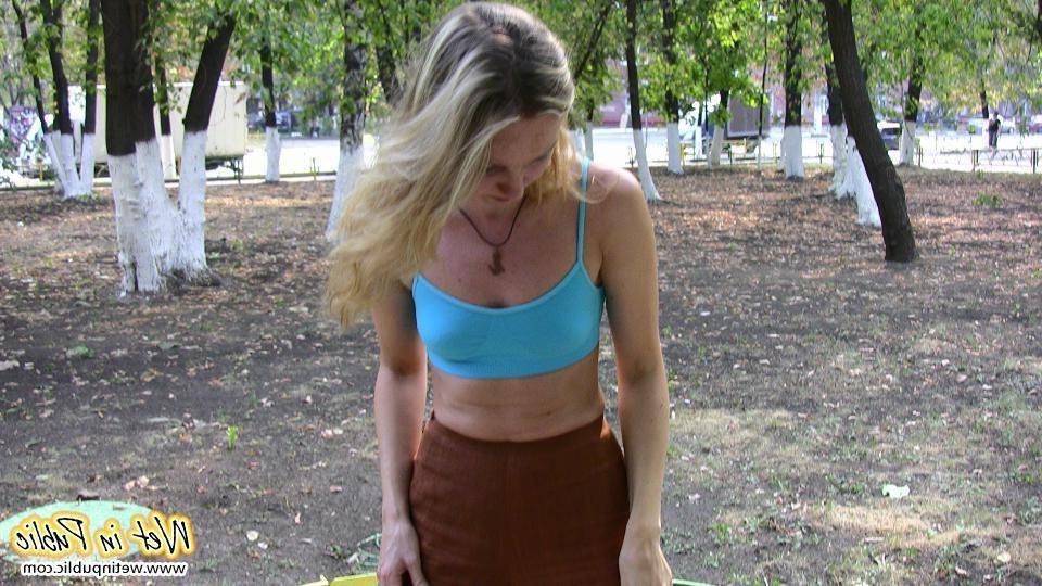 12P Blonde addicted to public pissing makes her pants all wet in a park