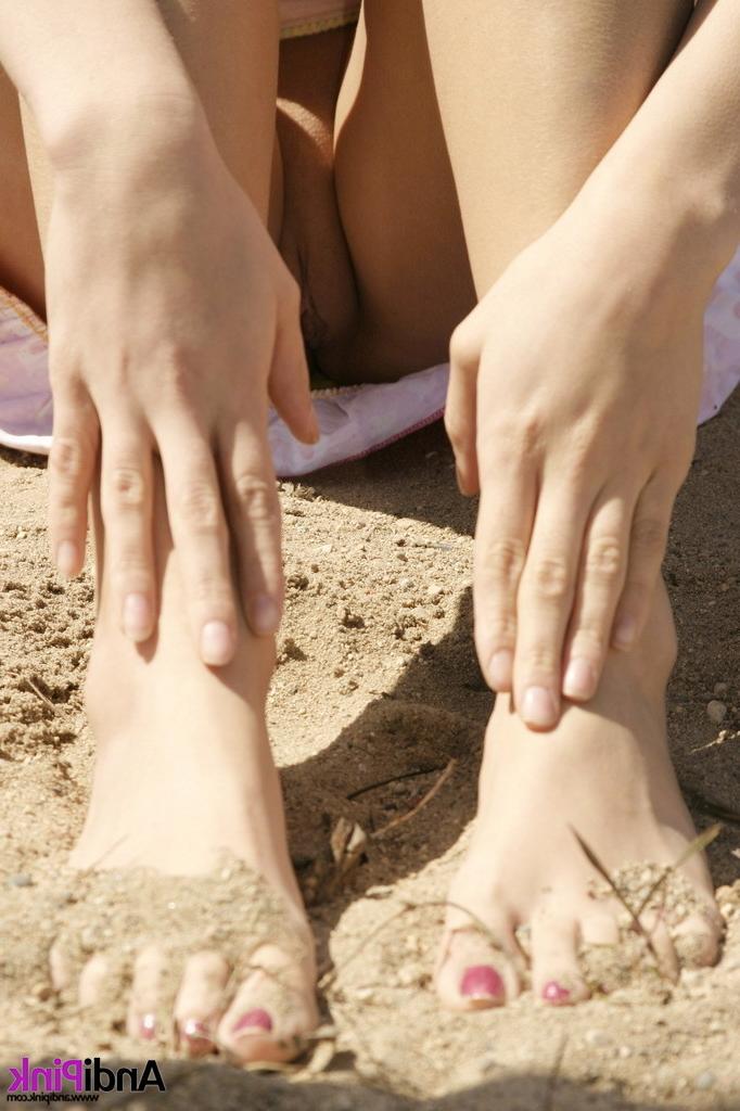 16P Cute teen girl upskirt in sandbox