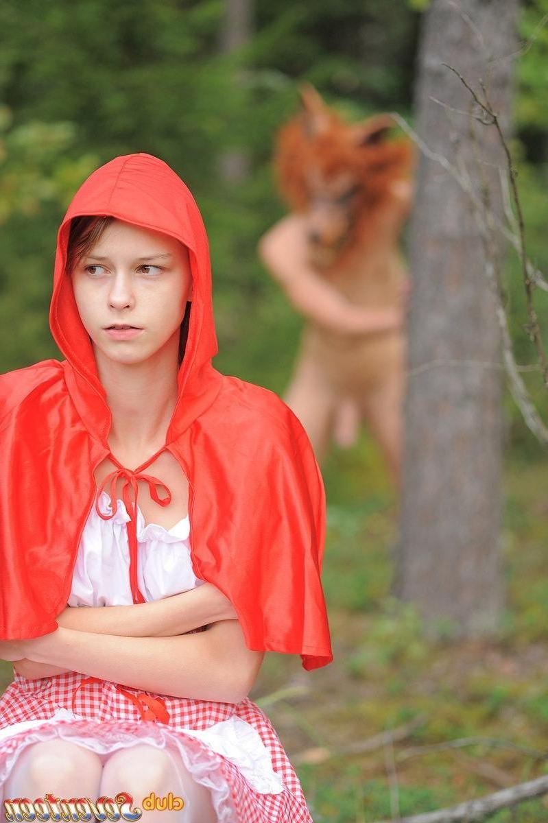 15P Cute red riding hood fucked hard