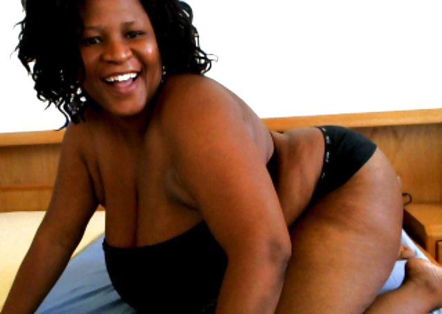 25P BBW Pornostar webcam 11