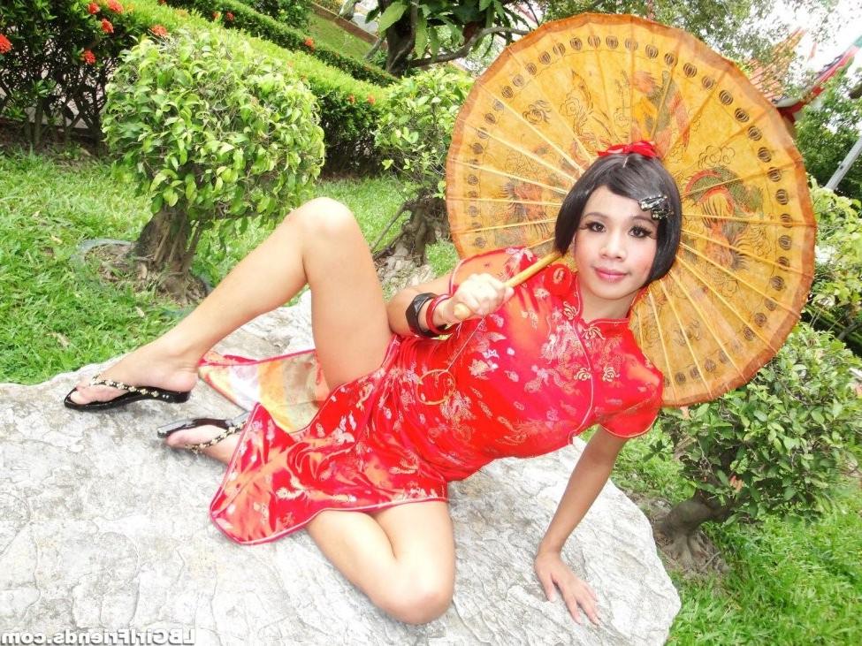 15P Dirty Ladyboy Girlfriends Exposed By Their Tourist Boyfriends