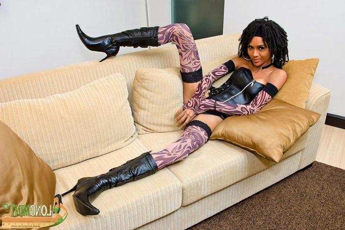 15P Ladyboy Mint getting down and dirty with her vibrator