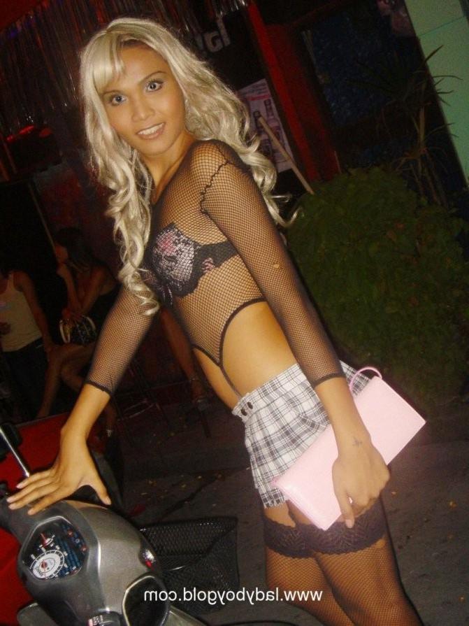 15P real thai ladyboy hookers paid to masturbate