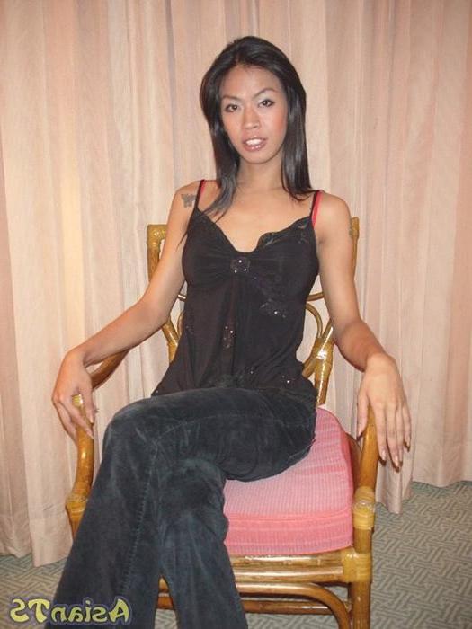 16P Thai ladyboy waving her enormous cock in your face