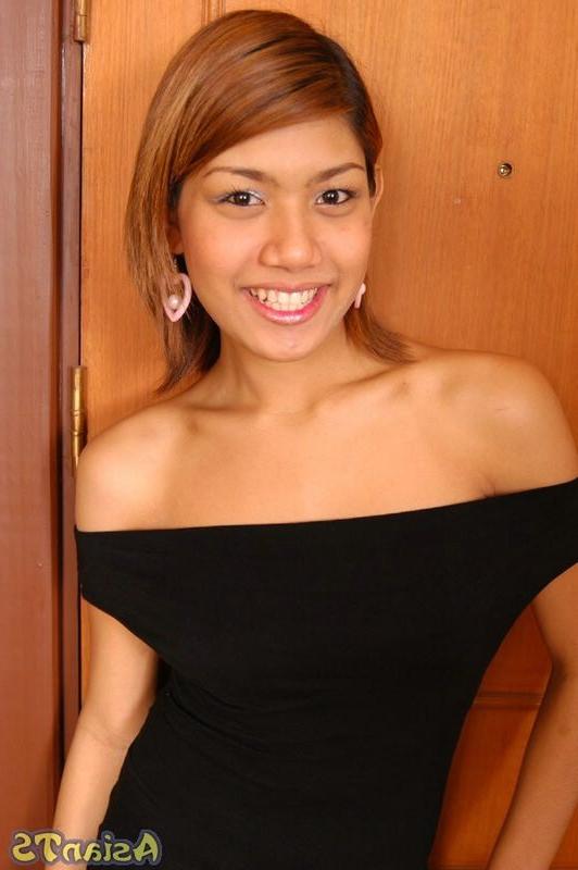 15P Very cute and petite asian ladyboy with great tits