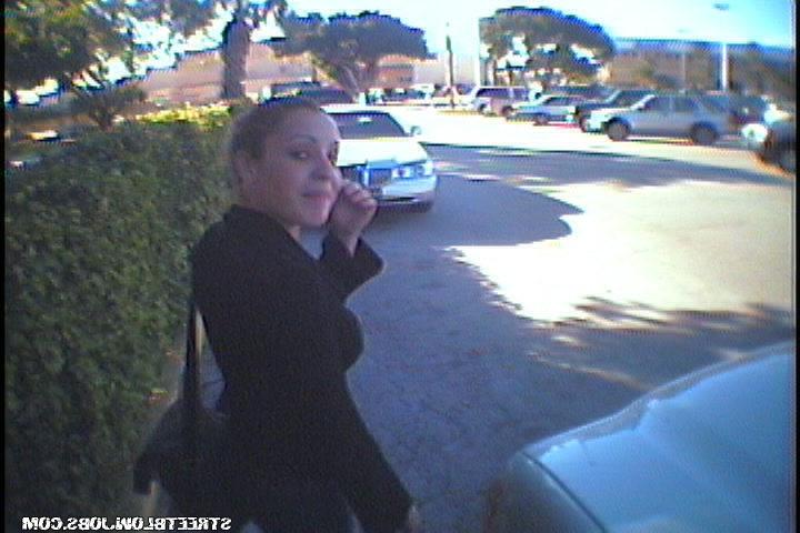 12P 12 pics and 1 movie of Roberta from Street Blowjobs