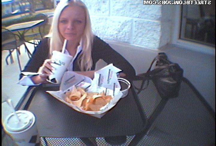 12P 12 pics and 1 movie of Amber from Street Blowjobs