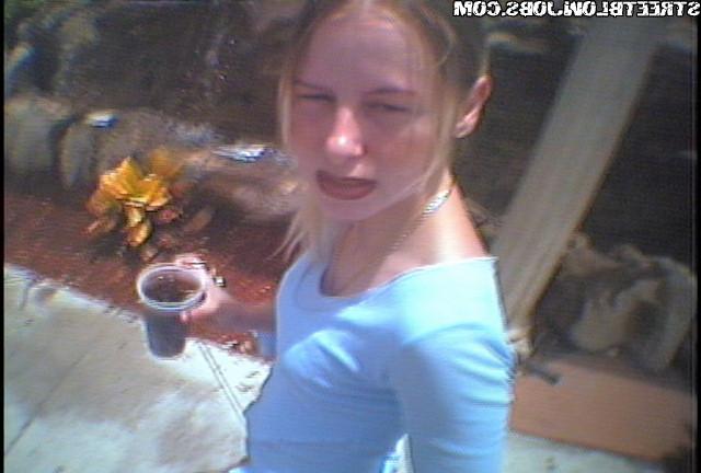 12P 12 pics and 1 movie of Alyssa from Street Blowjobs