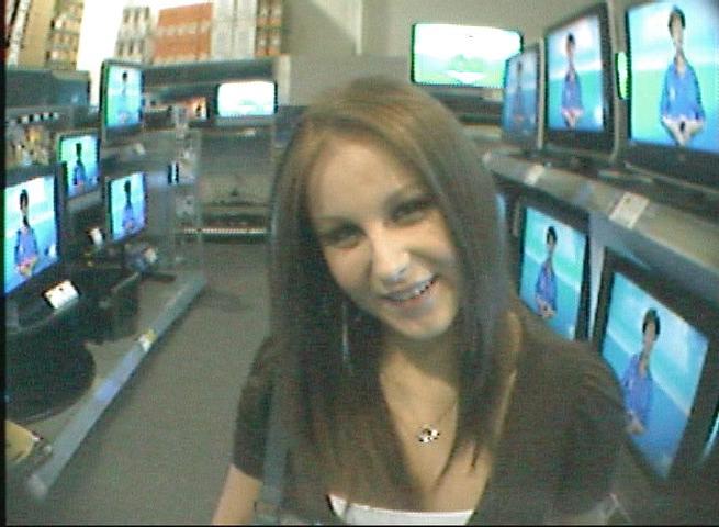 12P 12 pics and 1 movie of Sandi from Street Blowjobs