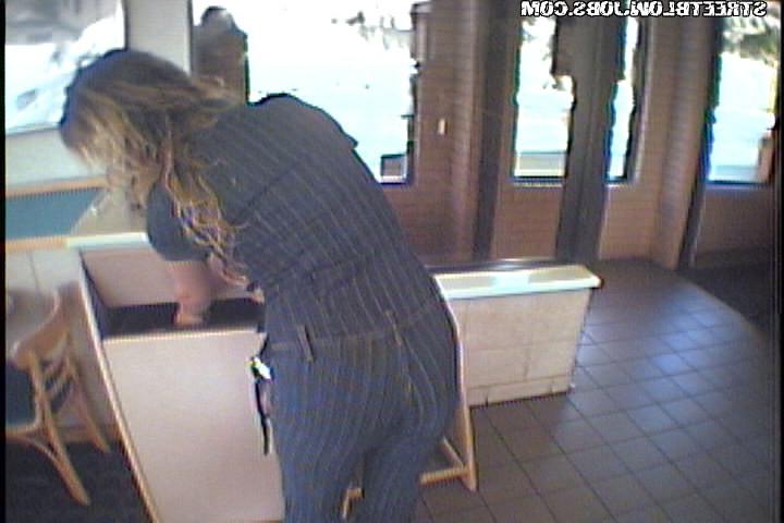 12P 12 pics and 1 movie of Michelle from Street Blowjobs
