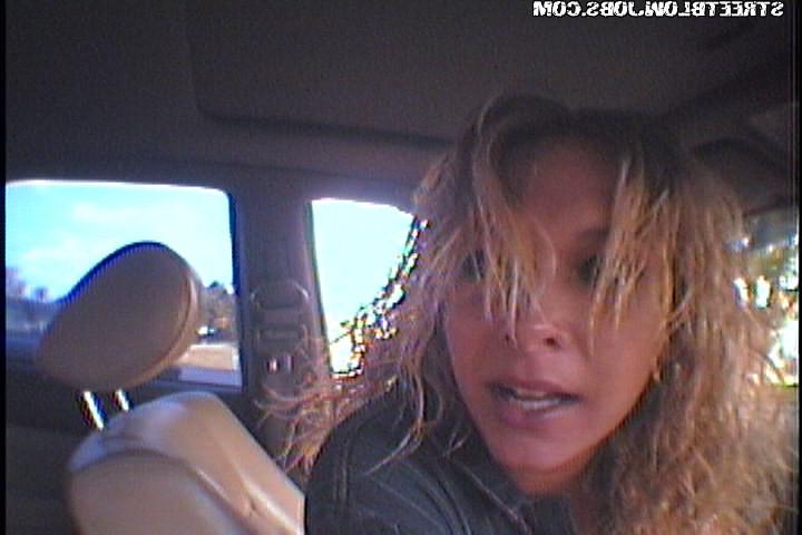 12P 12 pics and 1 movie of Michelle from Street Blowjobs