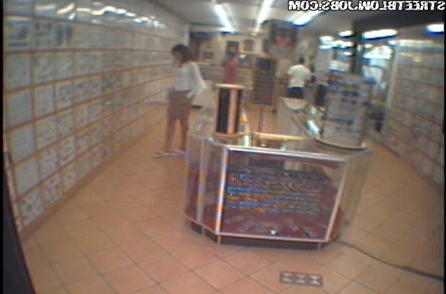 12P 12 pics and 1 movie of Gabrielle from Street Blowjobs
