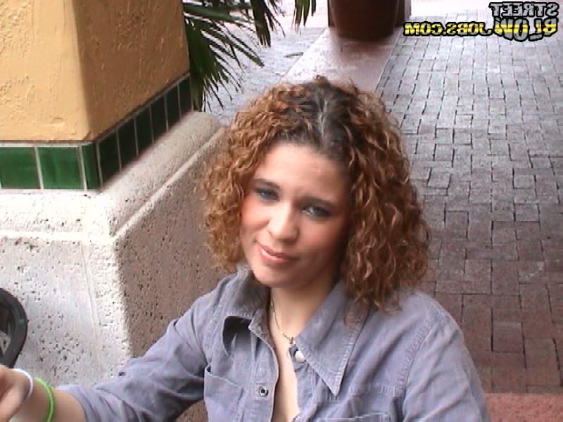12P 12 pics and 1 movie of Sandra from Street Blowjobs