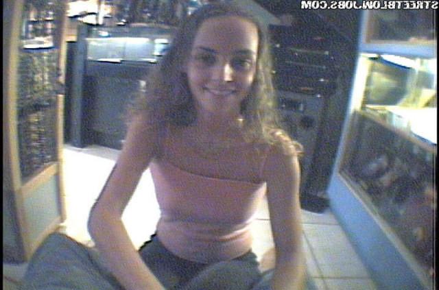 12P 12 pics and 1 movie of Kat from Street Blowjobs