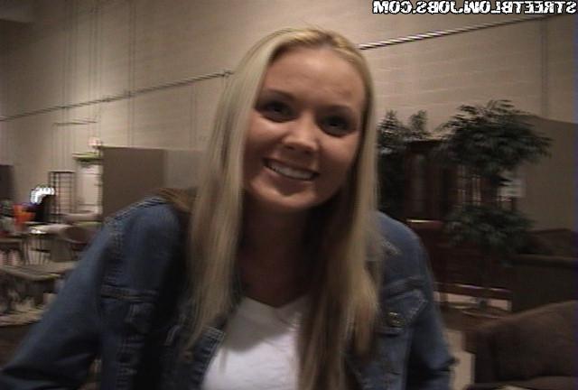 12P 12 pics and 1 movie of Bianca from Street Blowjobs